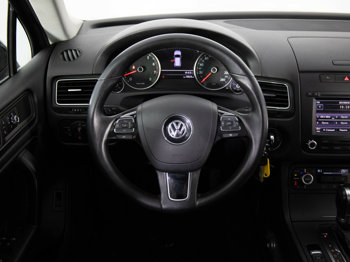 Volkswagen Touareg 2011 года с пробегом. Фото: #5
