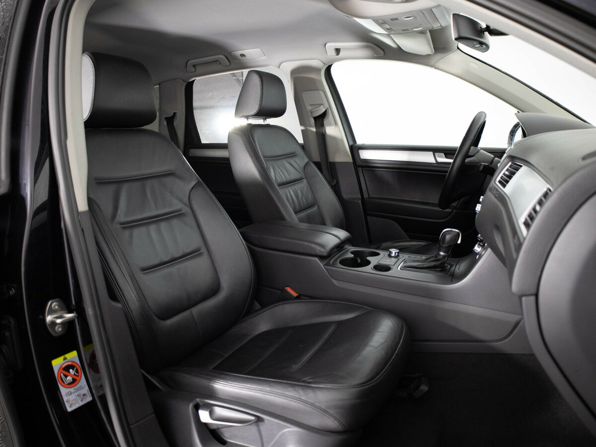 Volkswagen Touareg 2011 года с пробегом. Фото: #8