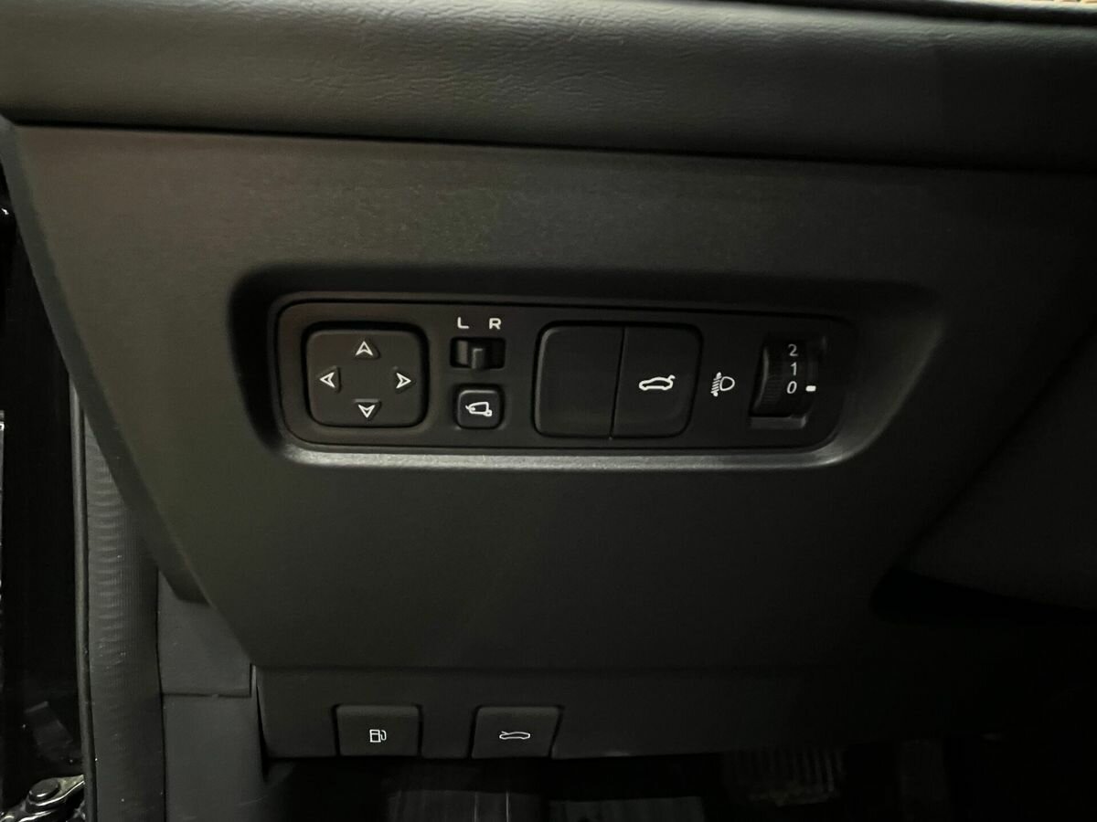 Changan UNI-V 2024 года с пробегом. Фото: #19