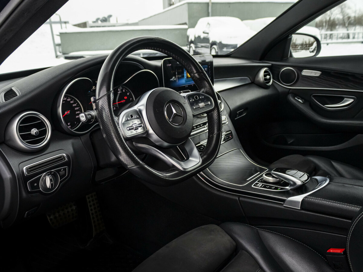 Mercedes-Benz C-Класс 2018 года с пробегом. Фото: #9