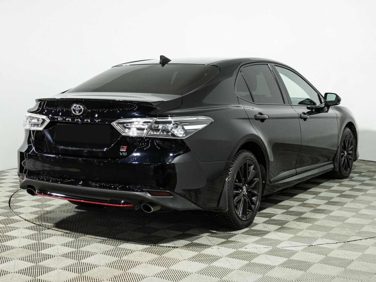 Toyota Camry 2022 года с пробегом. Фото: #4