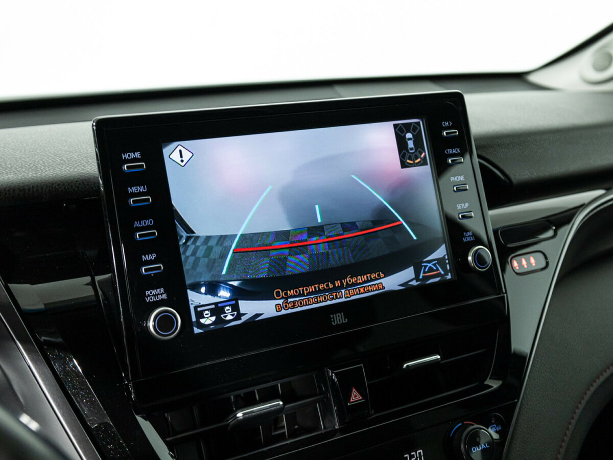 Toyota Camry 2022 года с пробегом. Фото: #14