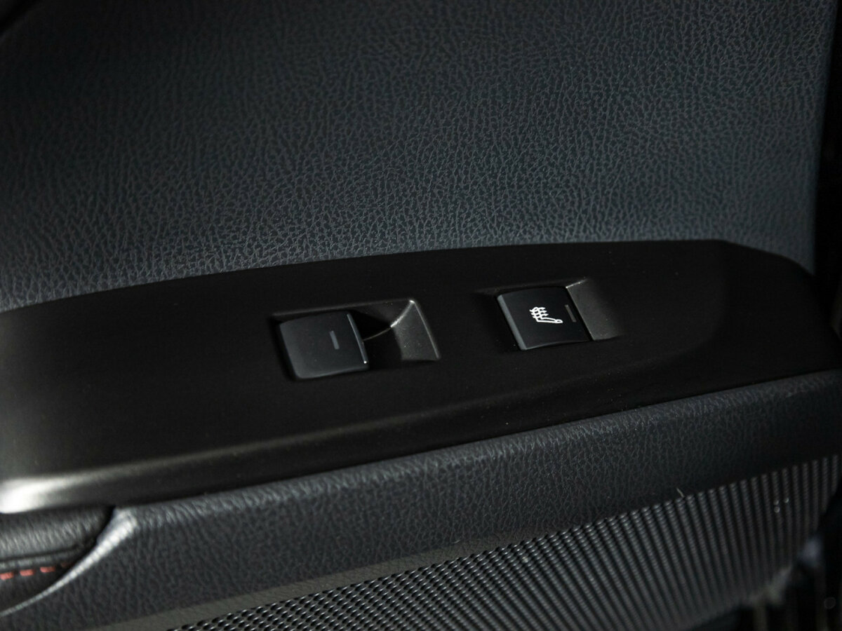 Toyota Camry 2022 года с пробегом. Фото: #20