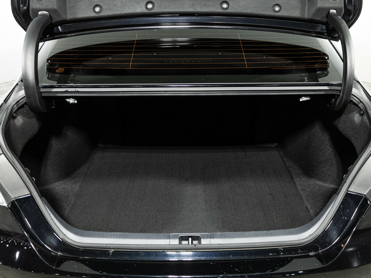 Toyota Camry 2022 года с пробегом. Фото: #21