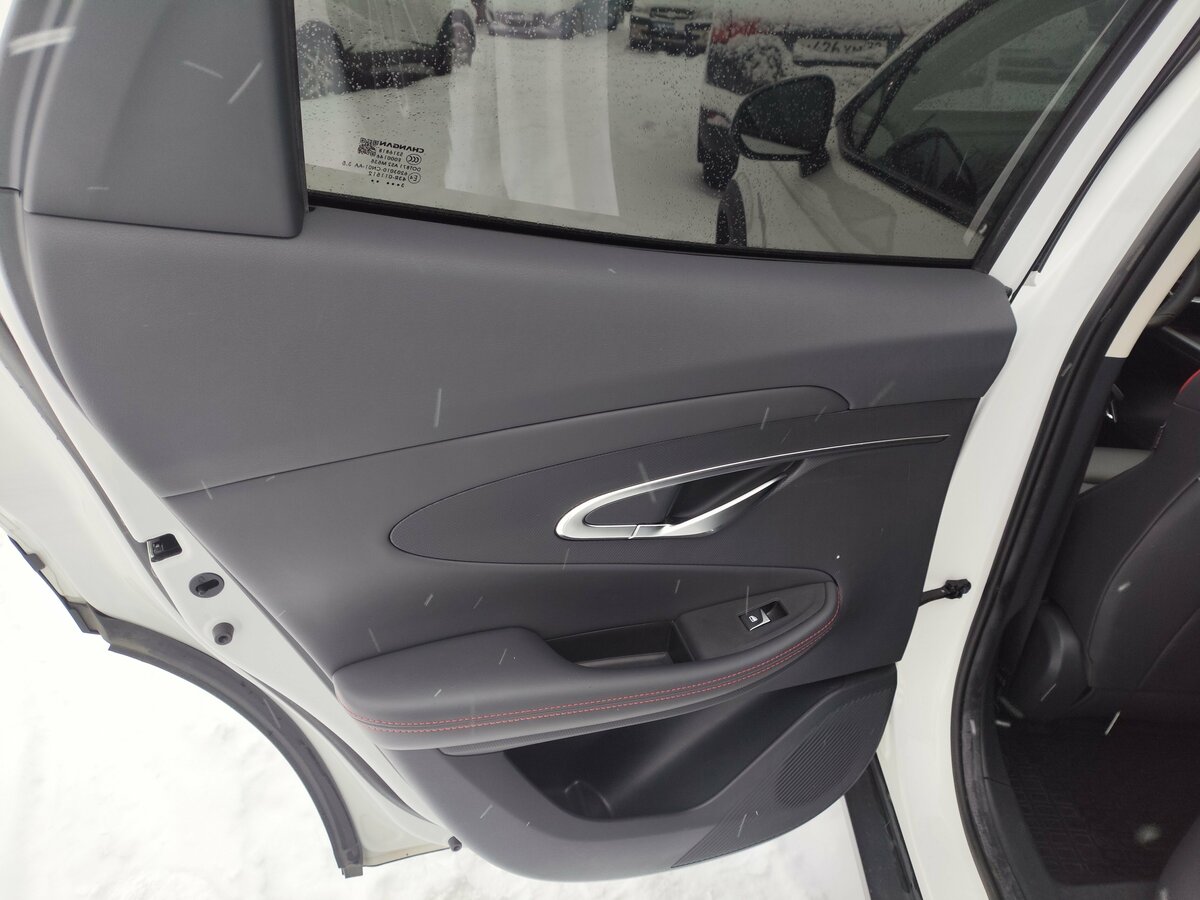 Changan UNI-T 2023 года с пробегом. Фото: #13