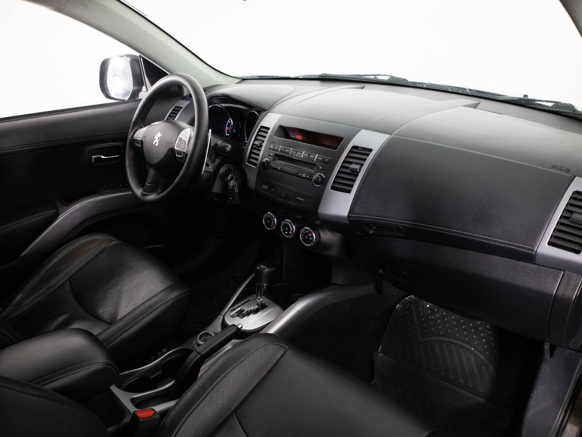 Б/У Пежо 4007 2012 года. Фото: #13