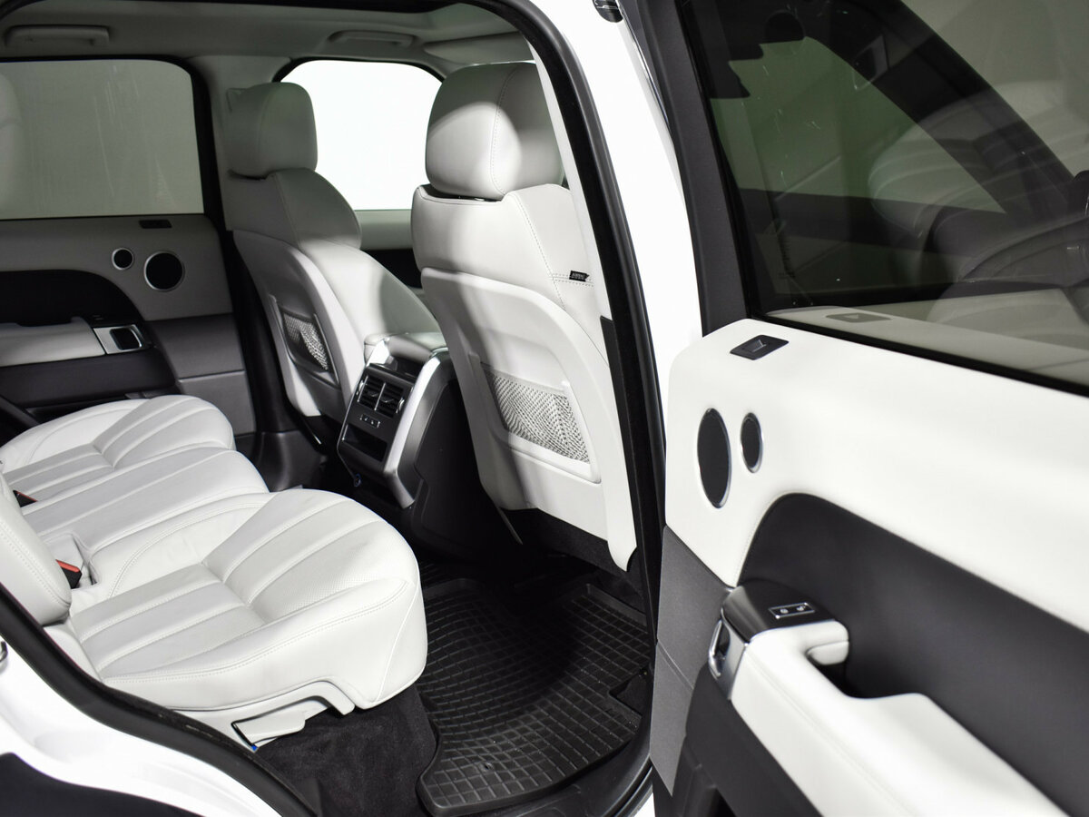 Land Rover Range Rover Sport 2016 года с пробегом. Фото: #10