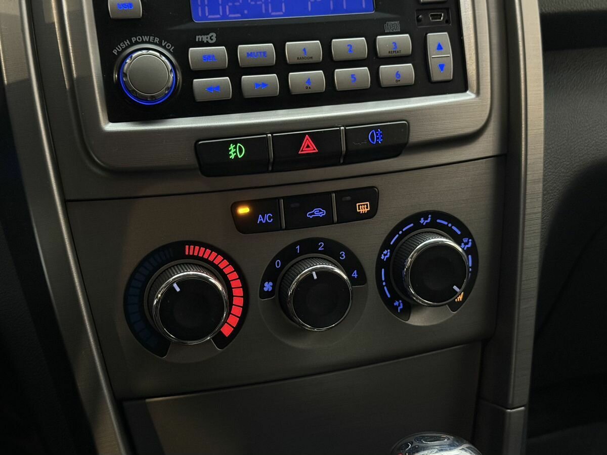 Chery Tiggo (T11) 2015 года с пробегом. Фото: #12