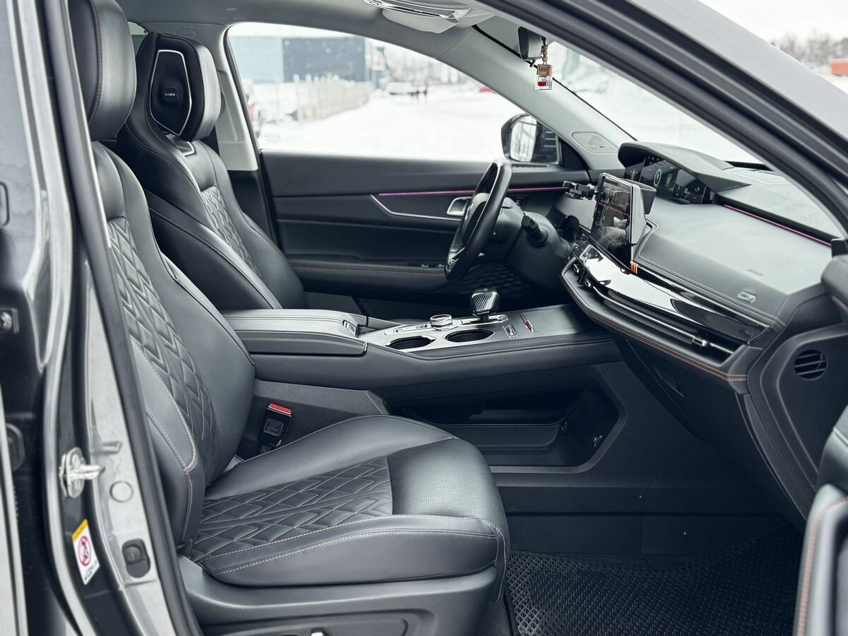 Changan UNI-K 2023 года с пробегом. Фото: #14