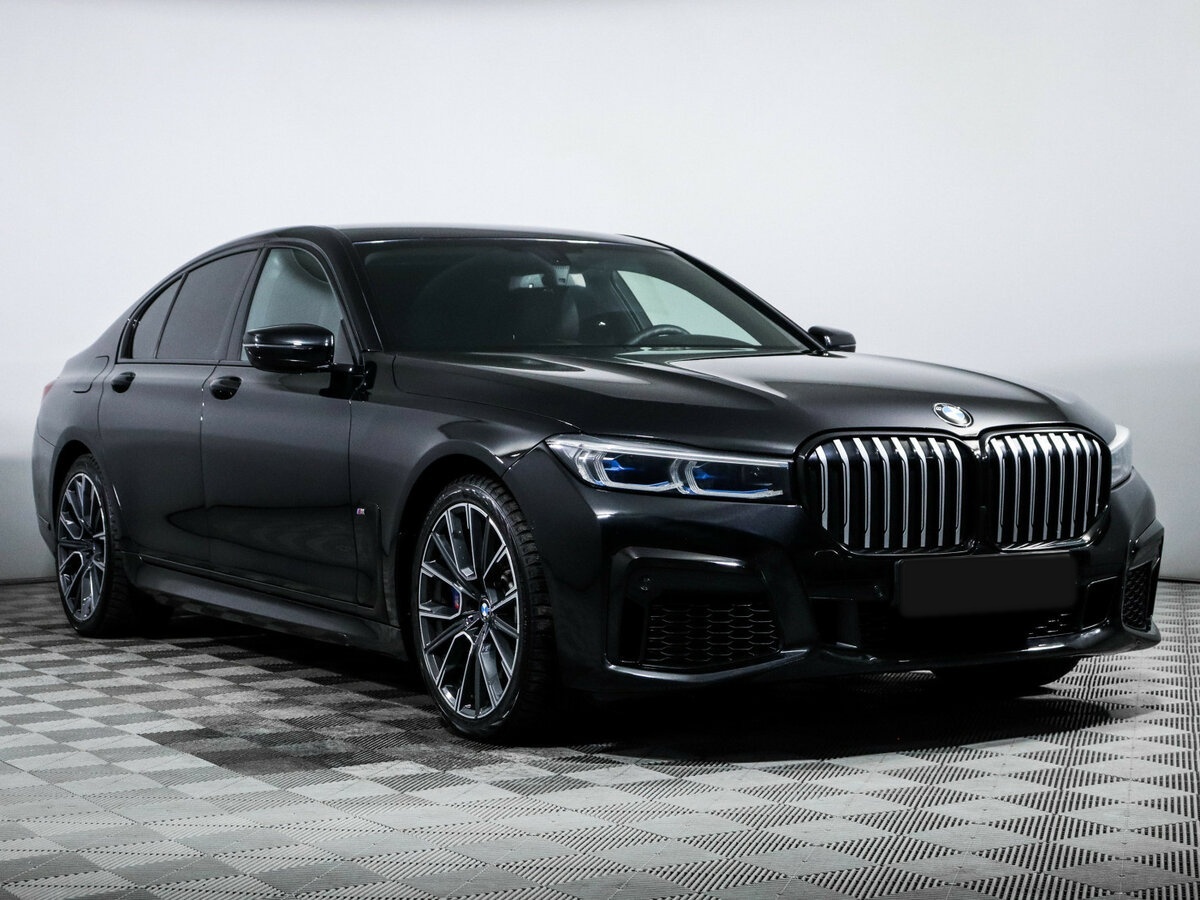 BMW 7 серии 2019 года с пробегом. Фото: #2