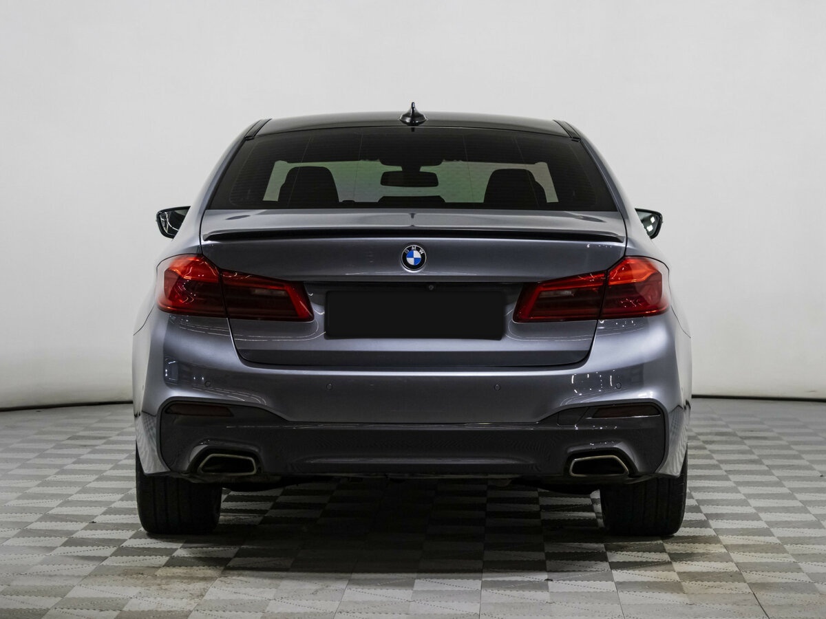 BMW 5 серии 2019 года с пробегом. Фото: #4