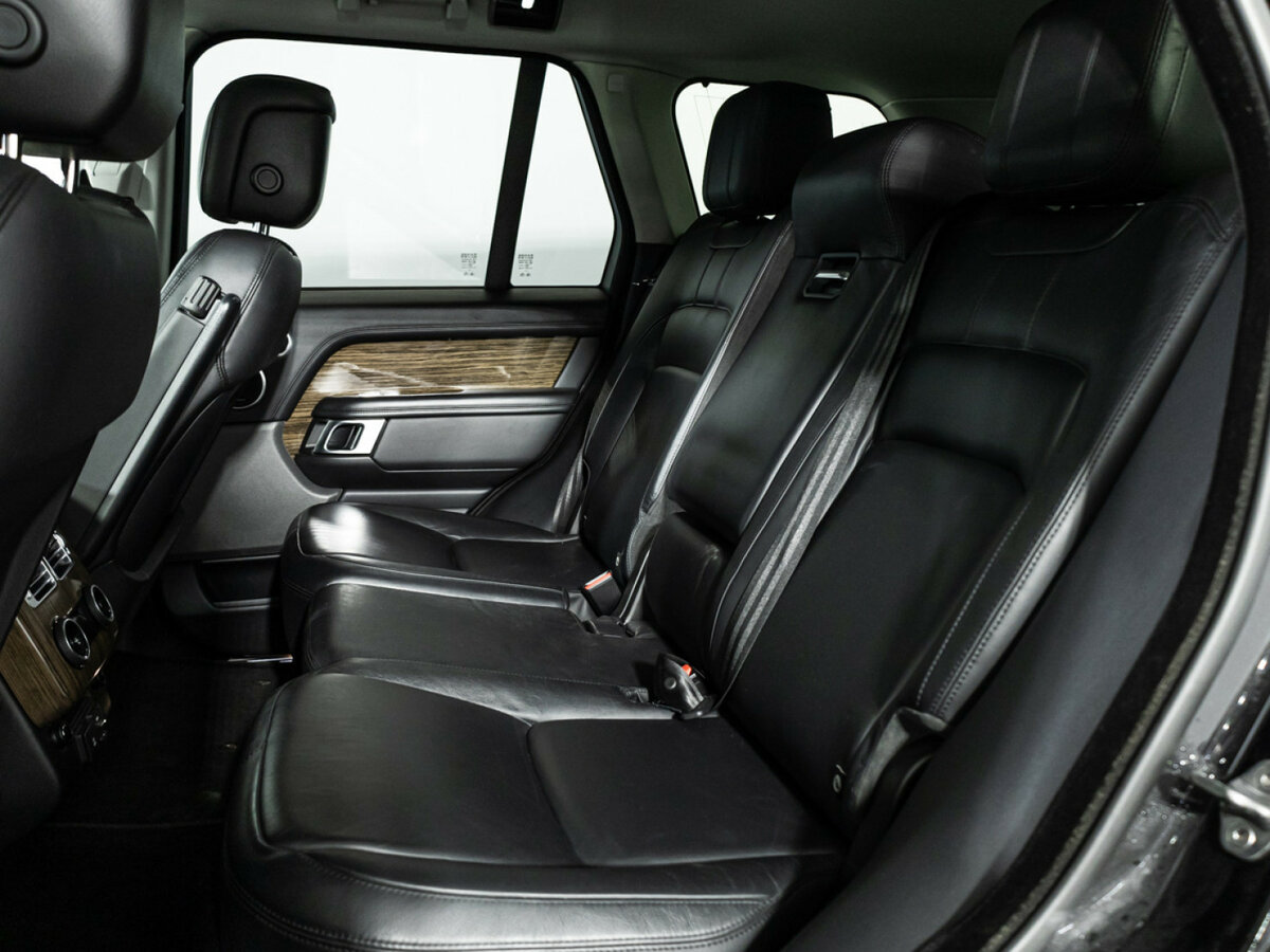 Land Rover Range Rover 2018 года с пробегом. Фото: #7