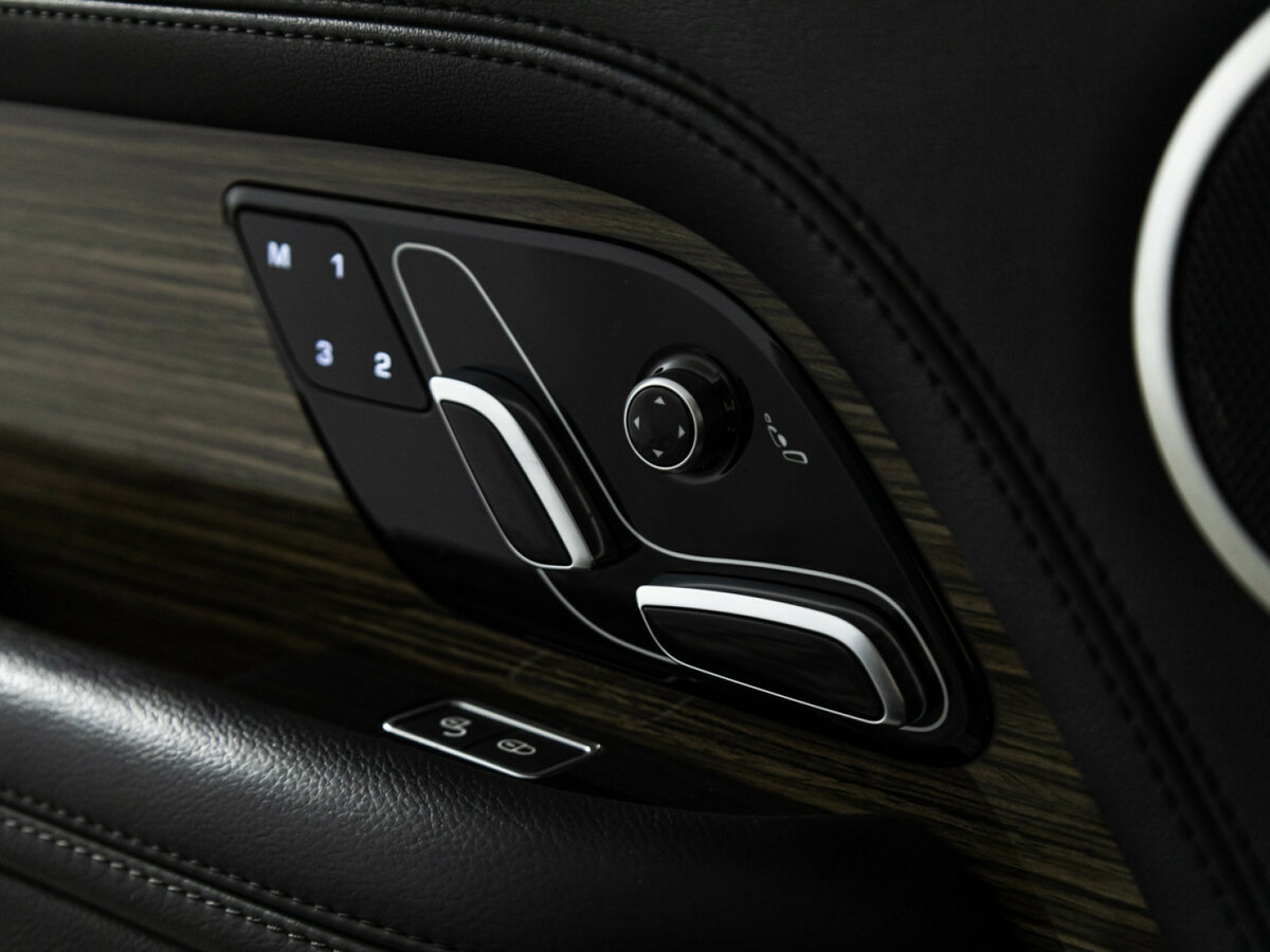 Land Rover Range Rover 2018 года с пробегом. Фото: #19