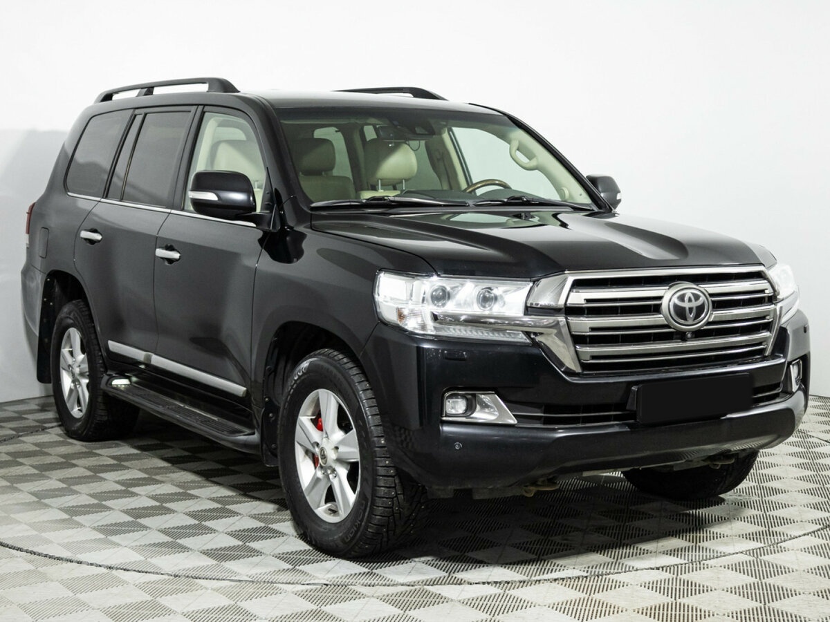 Toyota Land Cruiser 2015 года с пробегом. Фото: #2