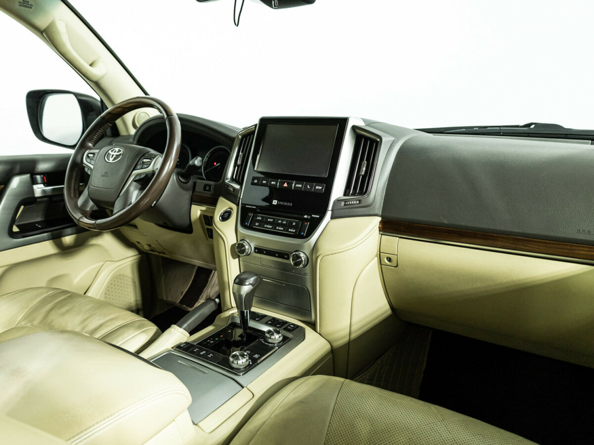 Toyota Land Cruiser 2015 года с пробегом. Фото: #6