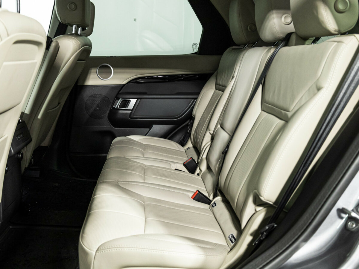 Land Rover Discovery 2020 года с пробегом. Фото: #8