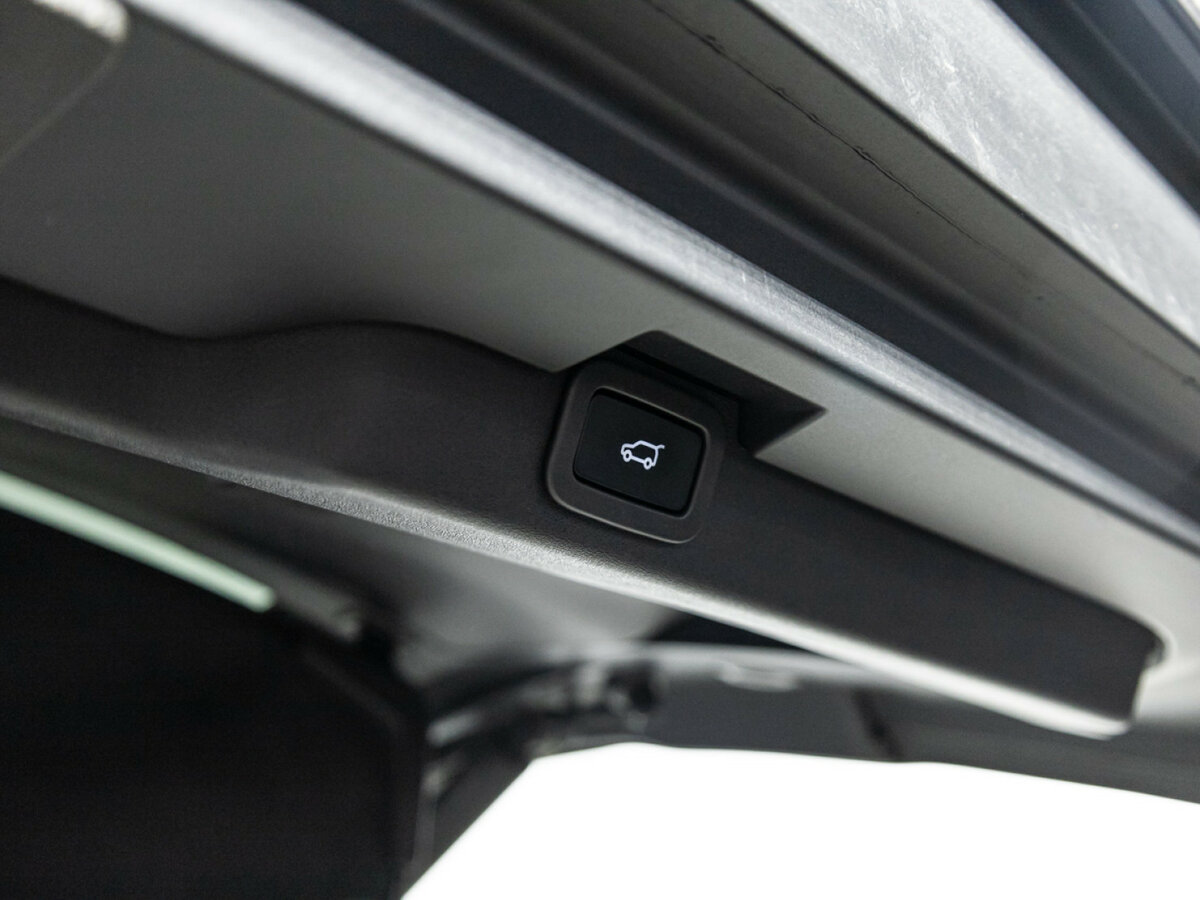 Land Rover Discovery 2020 года с пробегом. Фото: #21