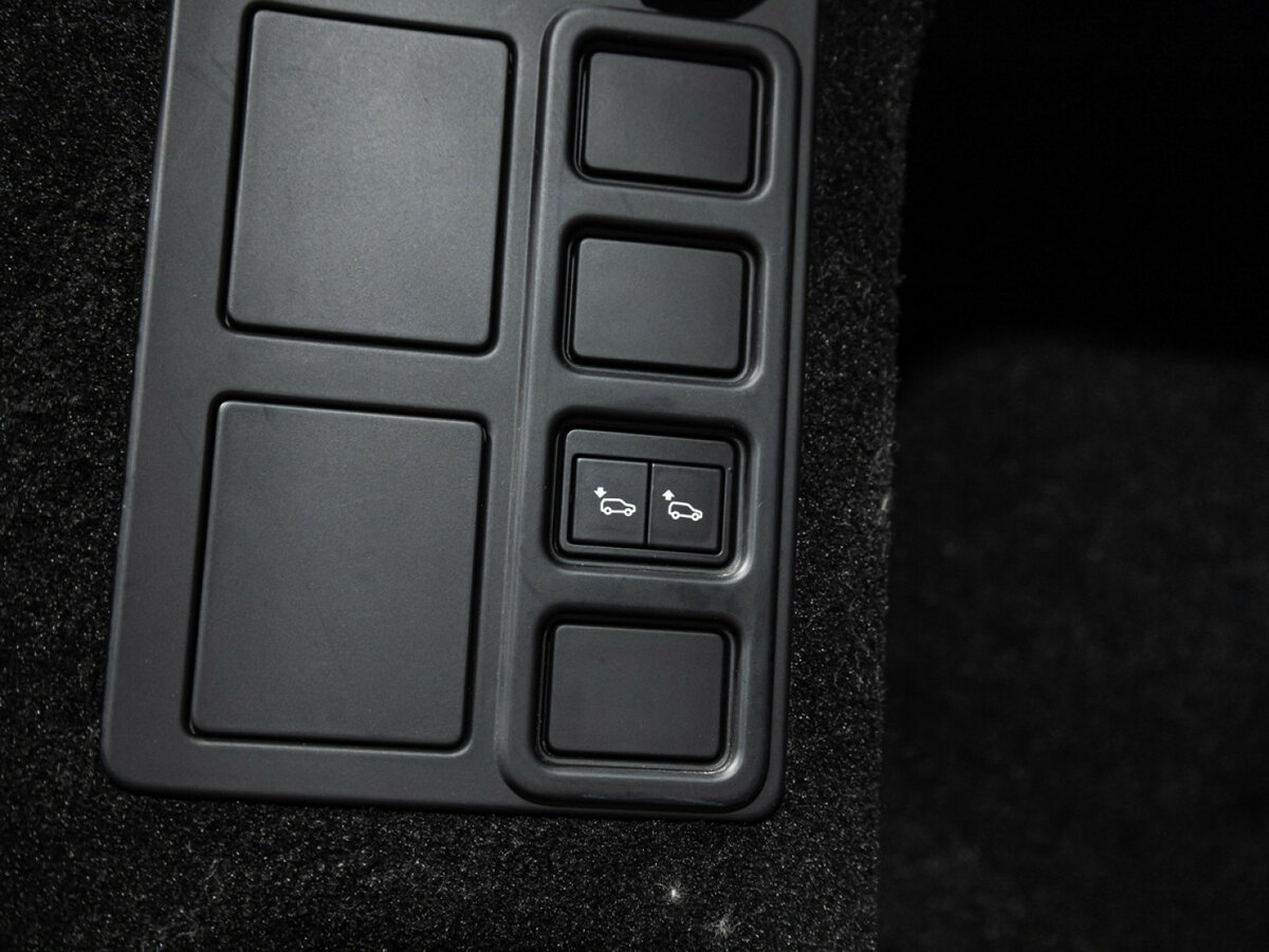 Land Rover Discovery 2020 года с пробегом. Фото: #22