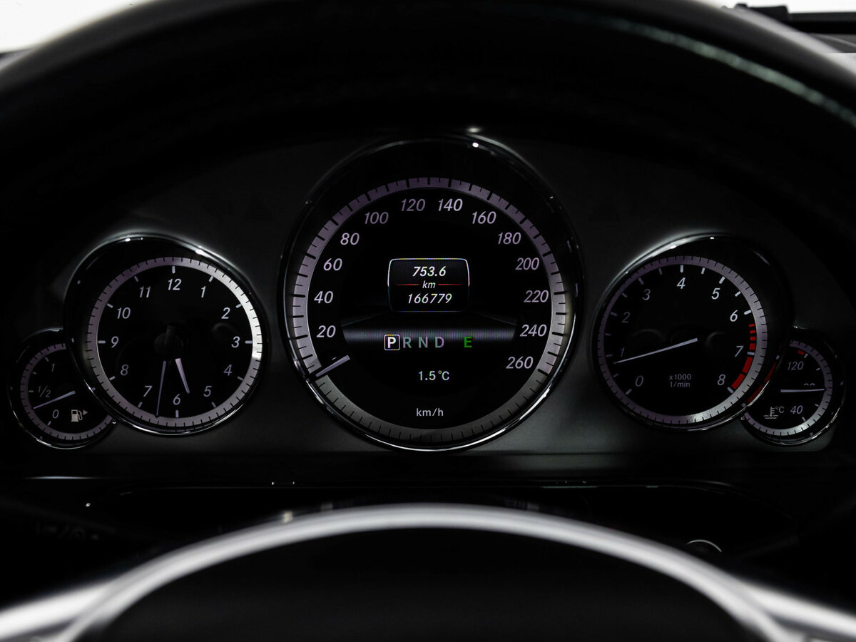 Mercedes-Benz E-Класс 2012 года с пробегом. Фото: #16