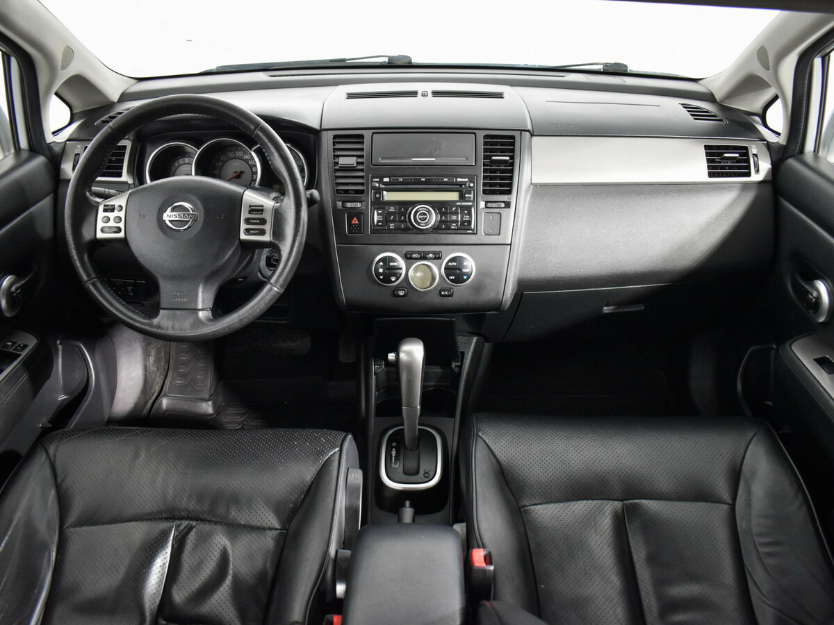 Nissan Tiida 2008 года с пробегом. Фото: #12