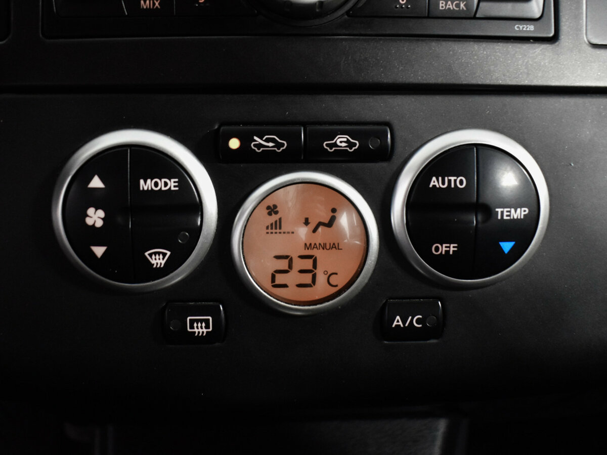 Nissan Tiida 2008 года с пробегом. Фото: #16