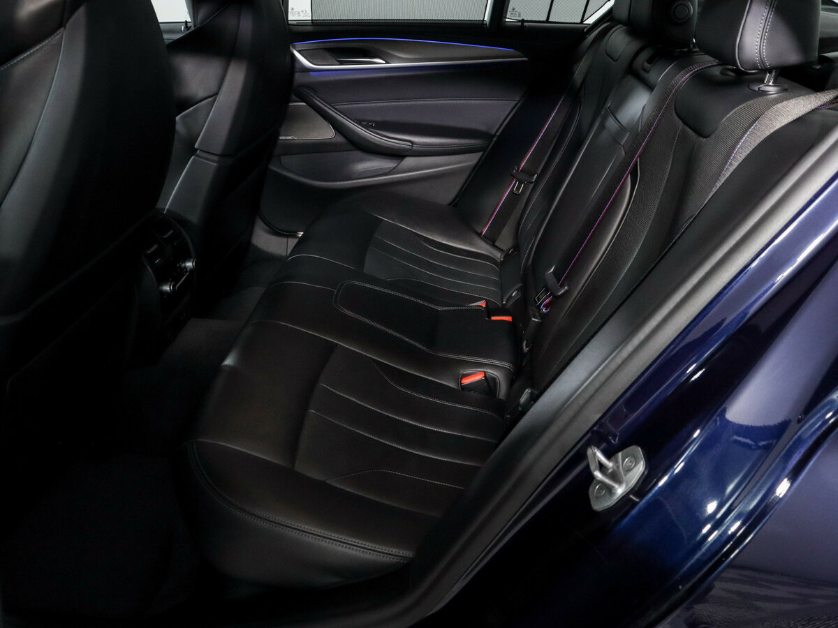 BMW M5 2020 года с пробегом. Фото: #9