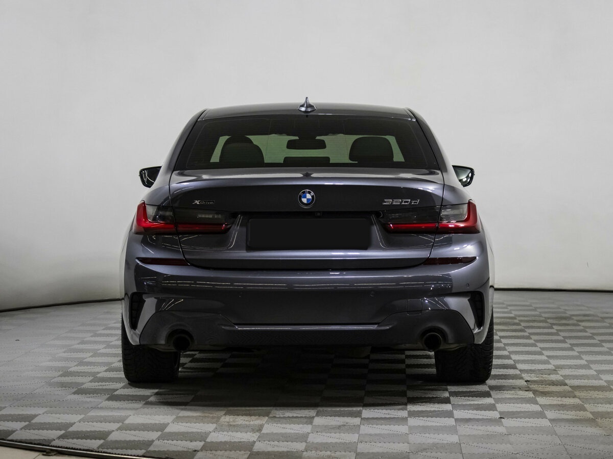 BMW 3 серии 2020 года с пробегом. Фото: #4