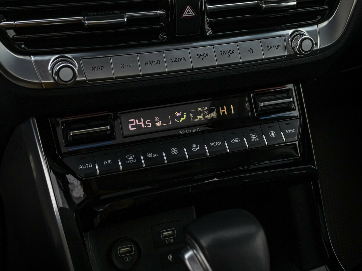 Kia Mohave 2022 года с пробегом. Фото: #13