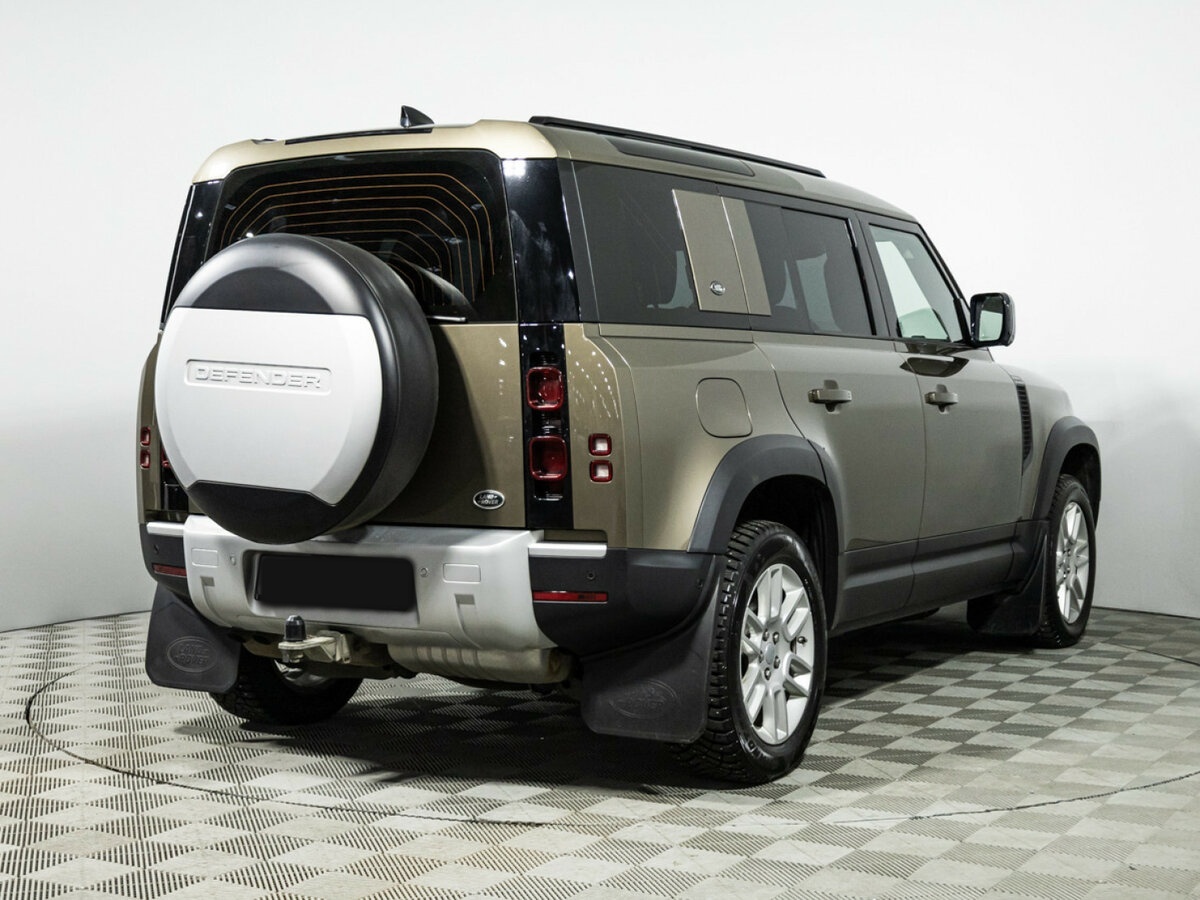 Land Rover Defender 2021 года с пробегом. Фото: #2