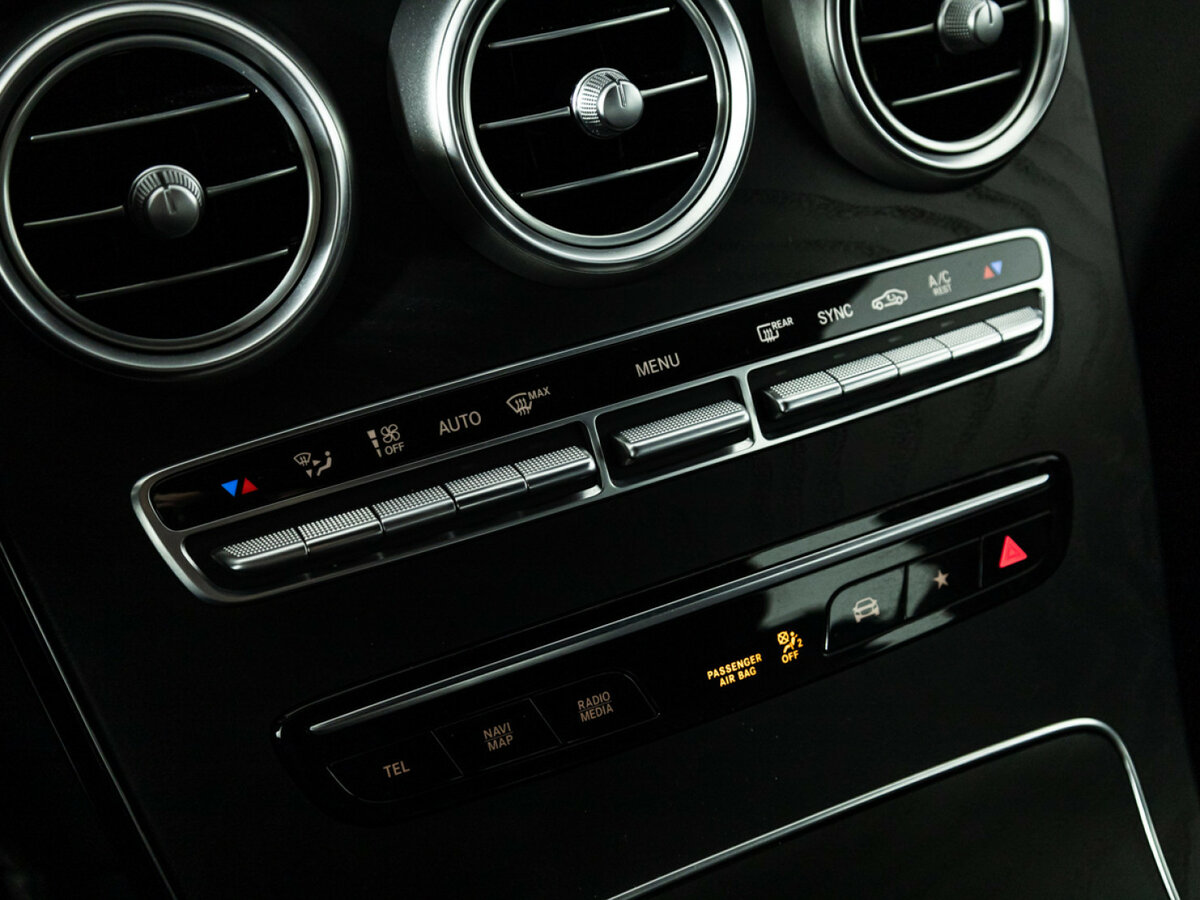 Mercedes-Benz GLC 2021 года с пробегом. Фото: #12