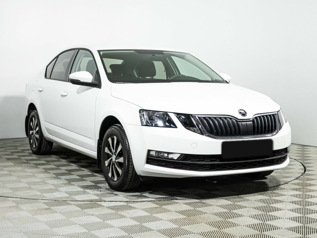 Skoda Octavia 2018 года с пробегом. Фото: #2