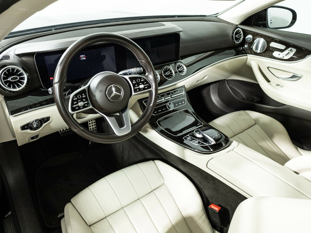 Mercedes-Benz E-Класс 2019 года с пробегом. Фото: #10
