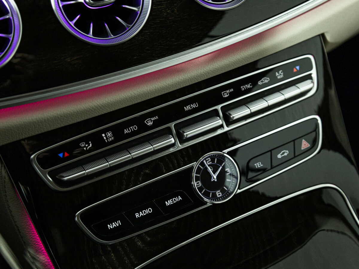Mercedes-Benz E-Класс 2019 года с пробегом. Фото: #18