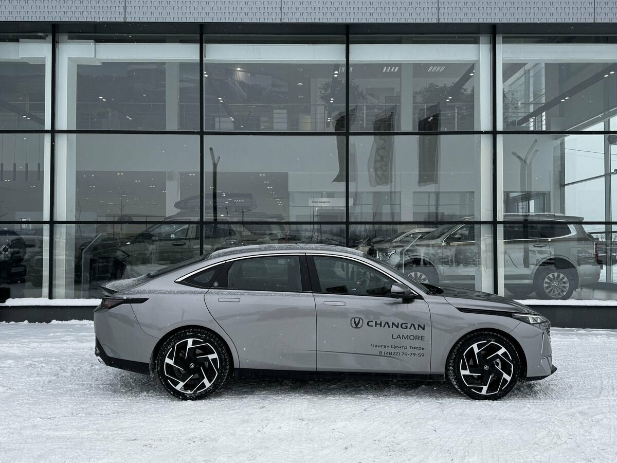 Changan Lamore 2023 года с пробегом. Фото: #9