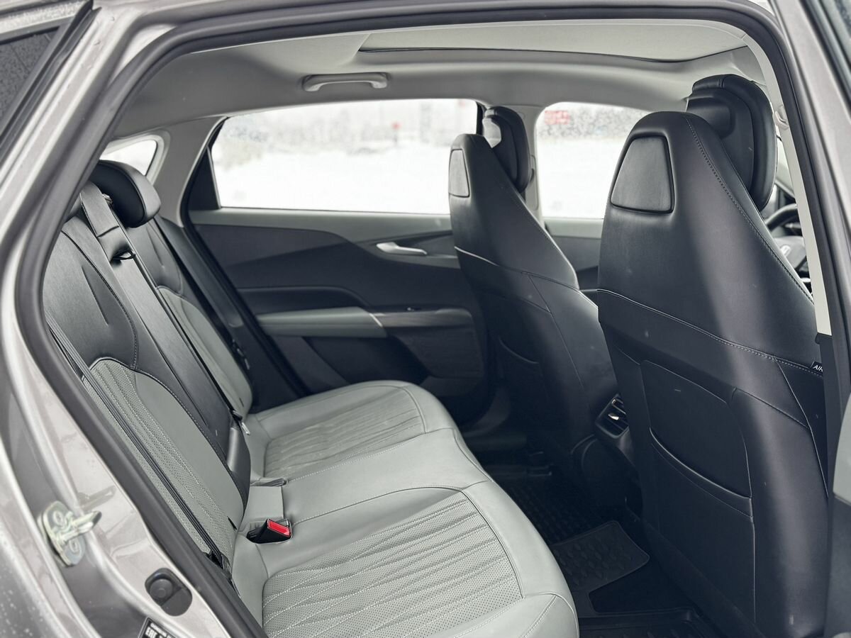 Changan Lamore 2023 года с пробегом. Фото: #17