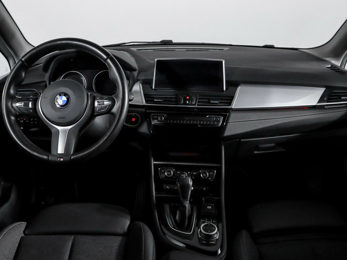 BMW 2 серии Active Tourer 2019 года с пробегом. Фото: #9