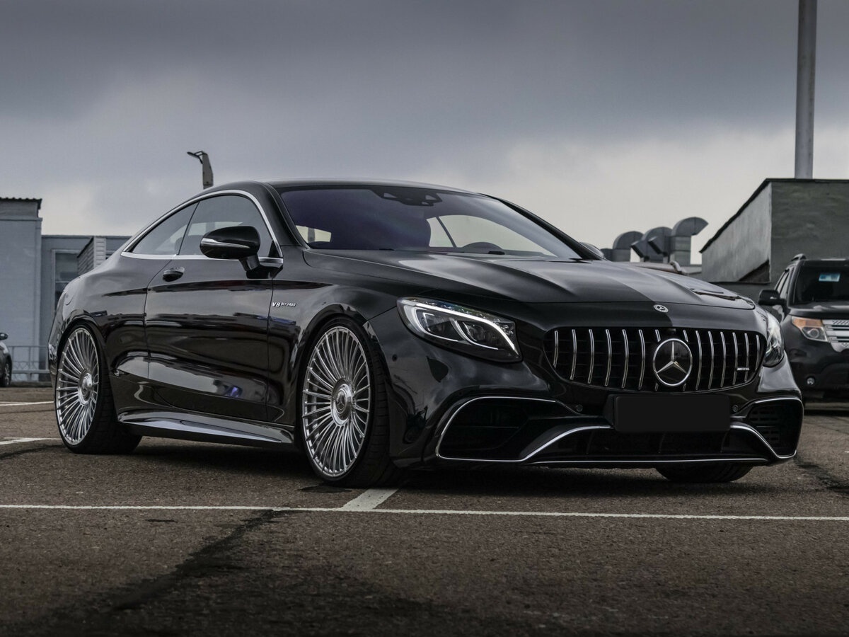 Mercedes-Benz S-Класс AMG 2020 года с пробегом. Фото: #2