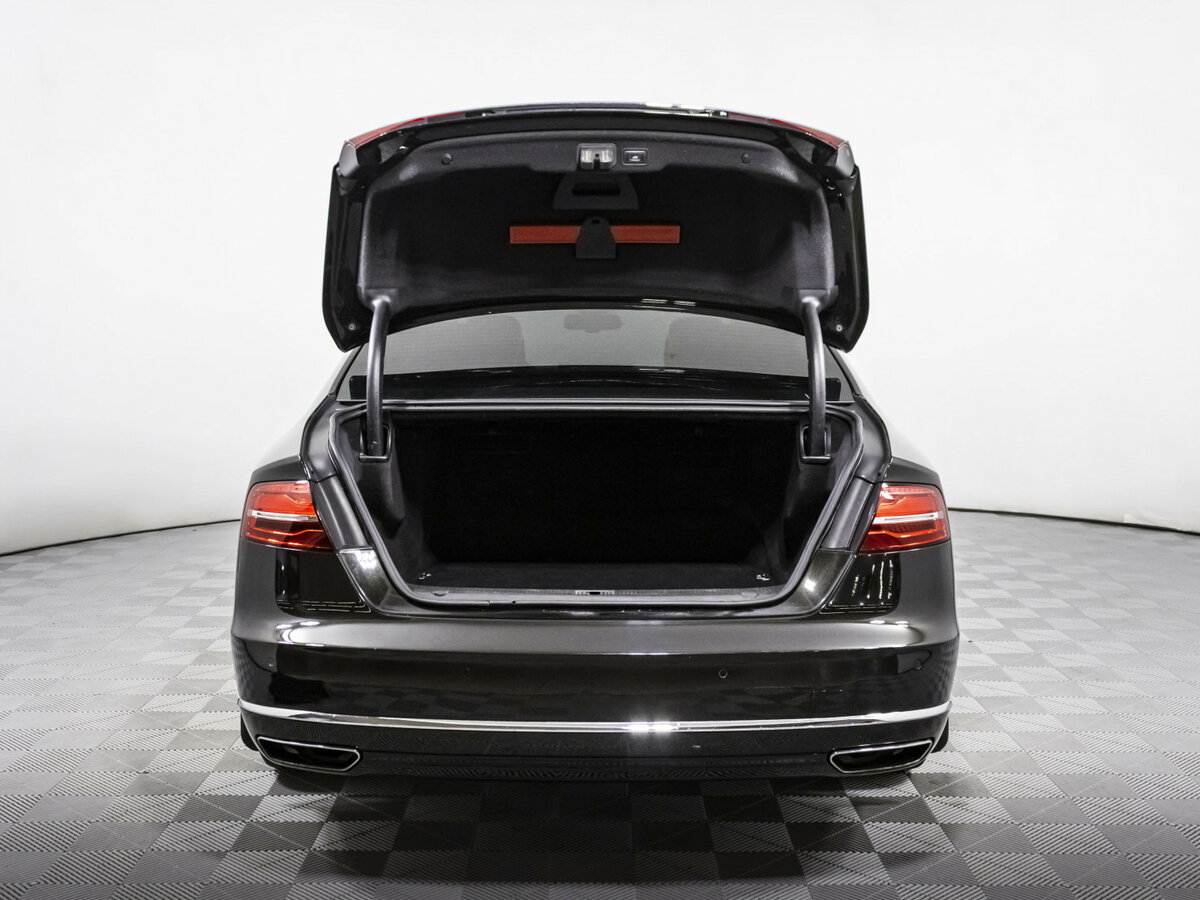 Audi A8 2014 года с пробегом. Фото: #18