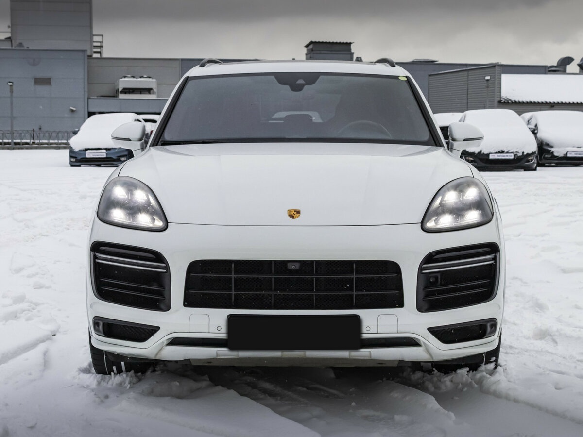 Porsche Cayenne 2018 года с пробегом. Фото: #1