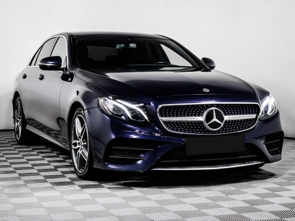 Mercedes-Benz E-Класс 2020 года с пробегом. Фото: #2