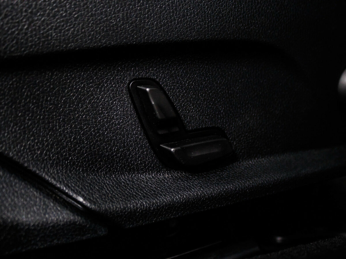 Mercedes-Benz E-Класс 2020 года с пробегом. Фото: #17