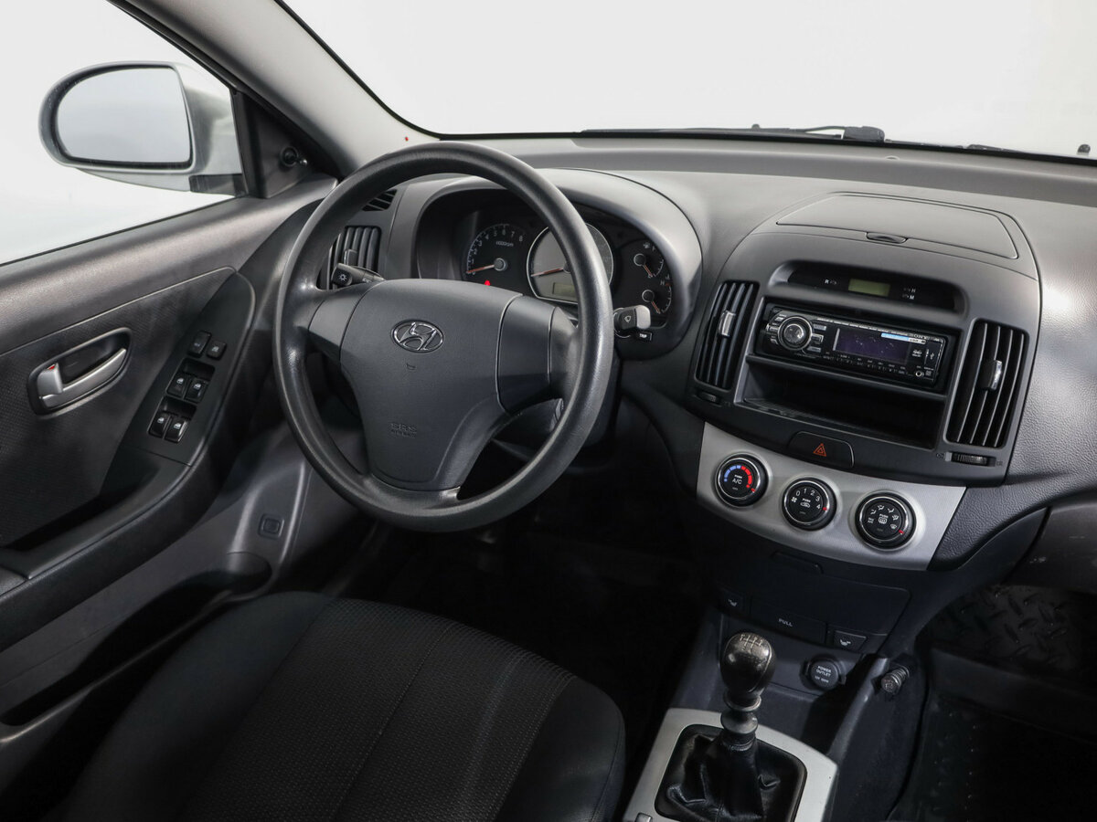 Hyundai Elantra 2008 года с пробегом. Фото: #6