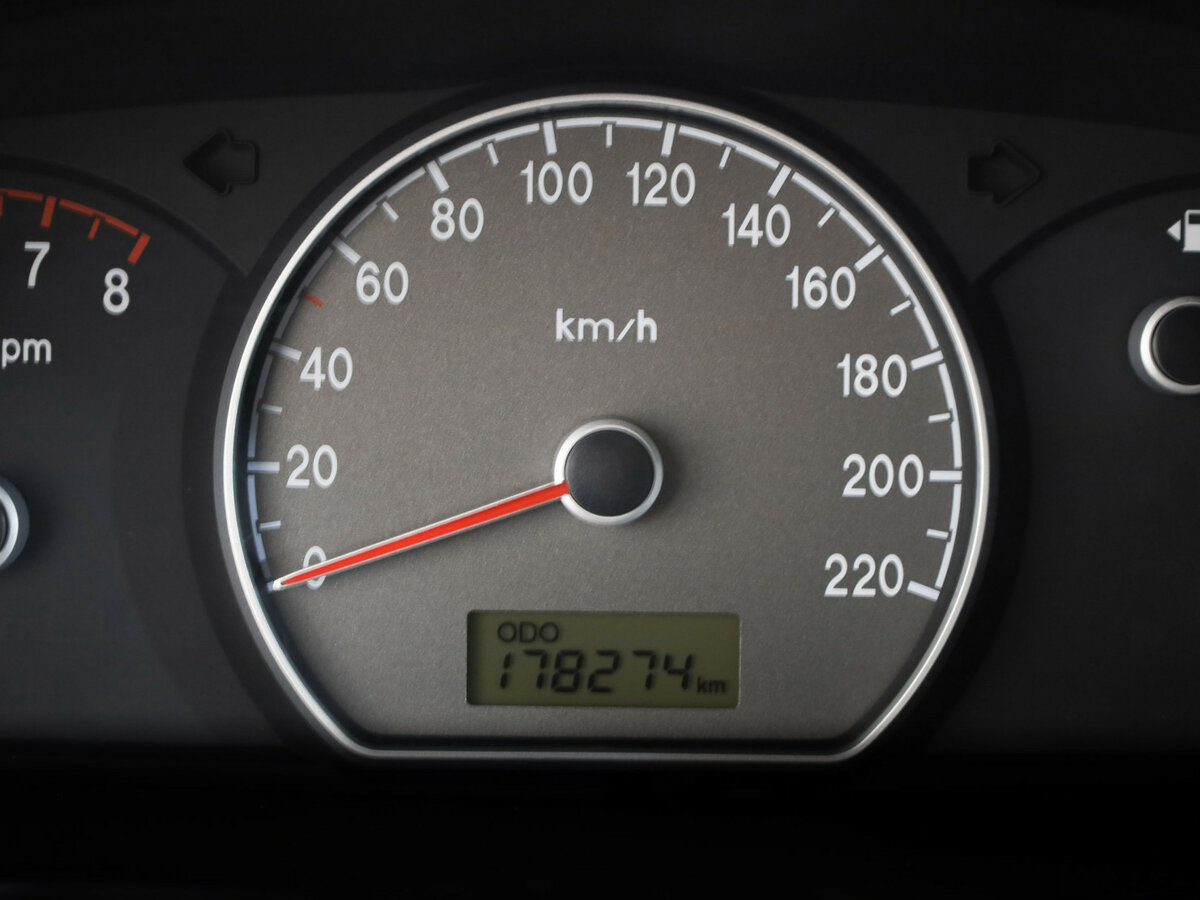 Hyundai Elantra 2008 года с пробегом. Фото: #9