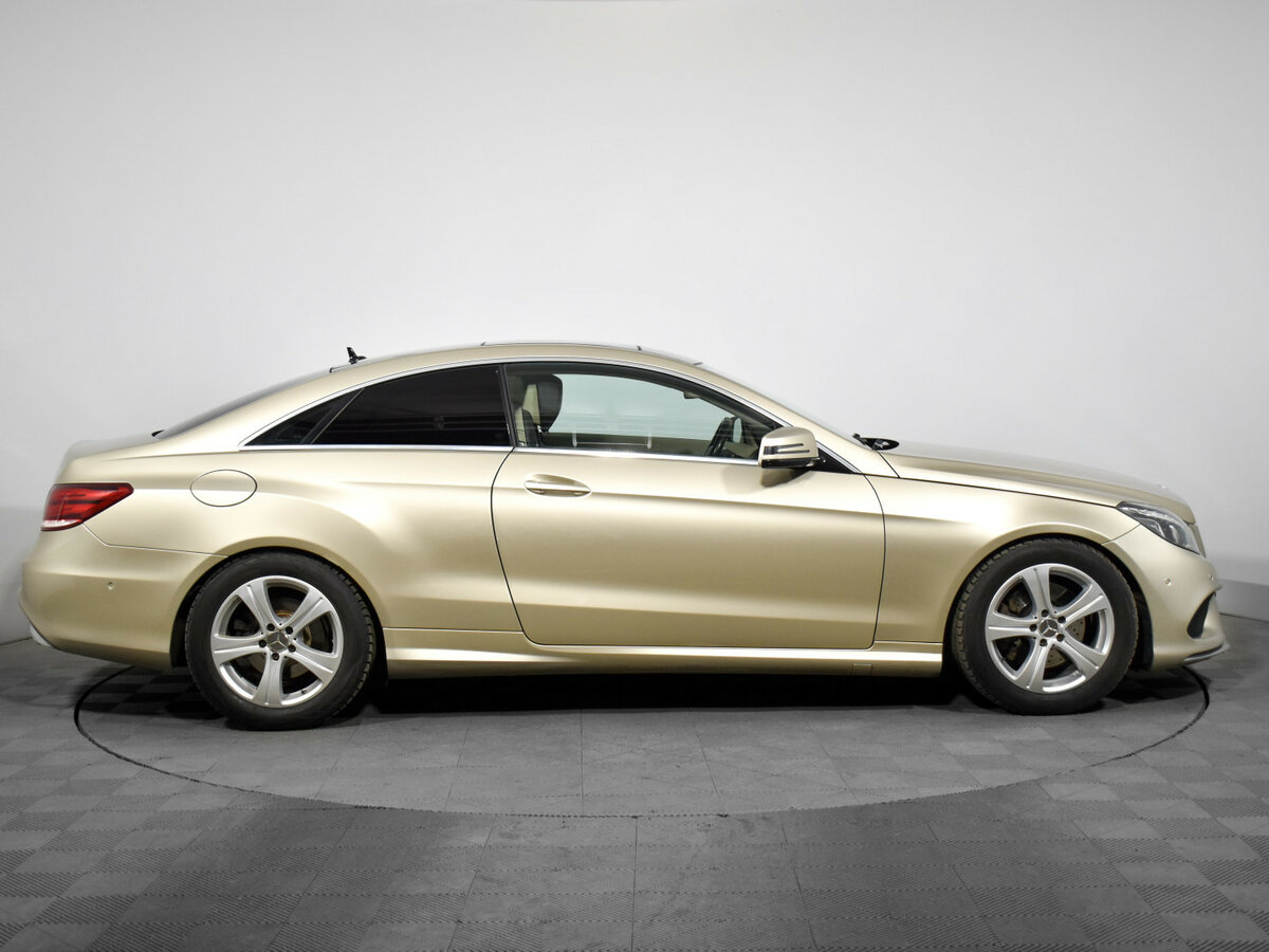 Mercedes-Benz E-Класс 2016 года с пробегом. Фото: #3