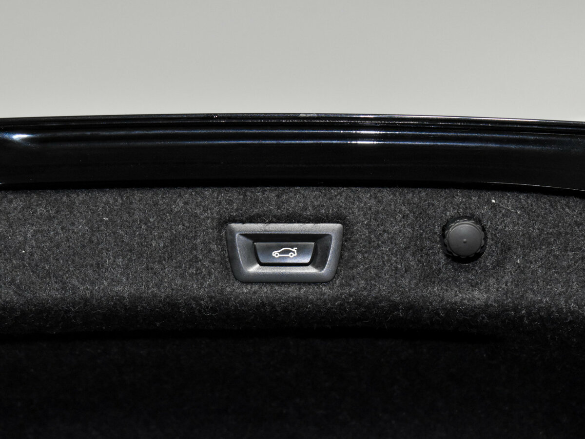 BMW 5 серии 2020 года с пробегом. Фото: #17