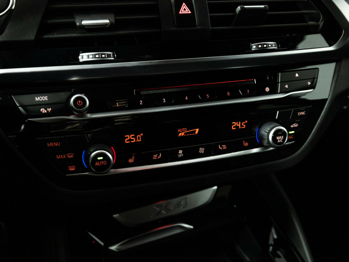 BMW X4 2018 года с пробегом. Фото: #16