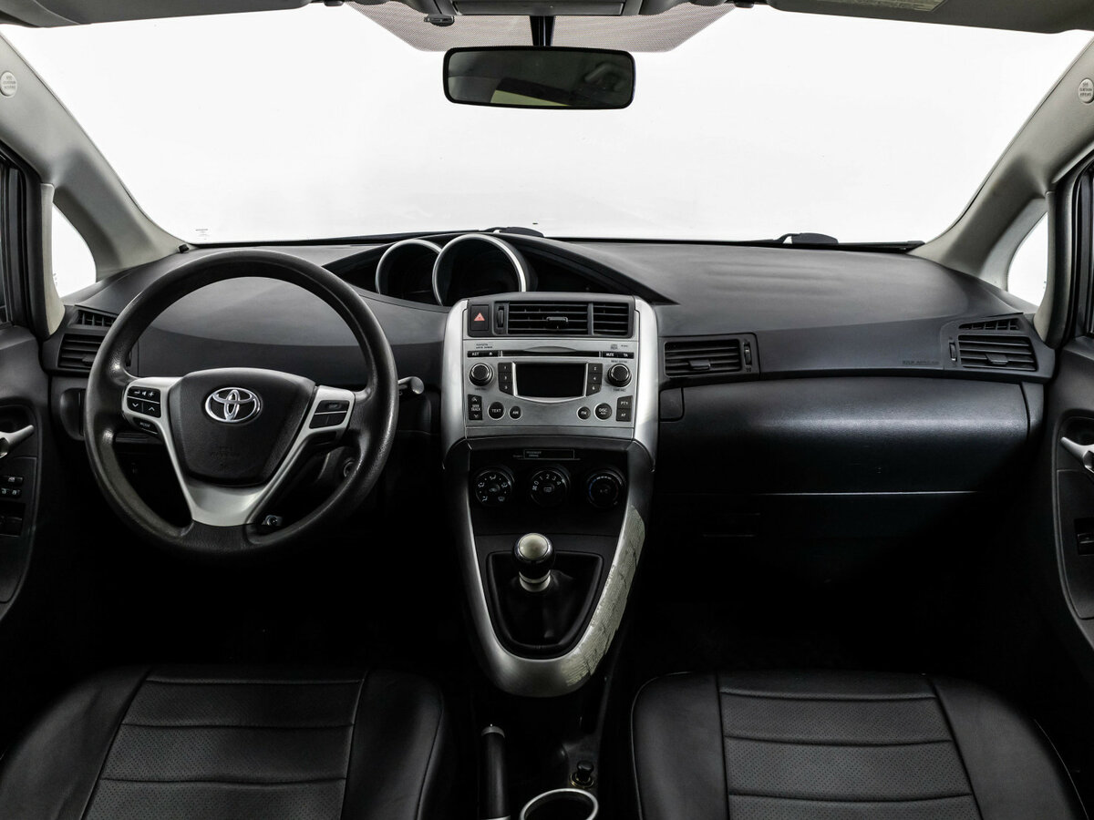 Toyota Verso 2011 года с пробегом. Фото: #7