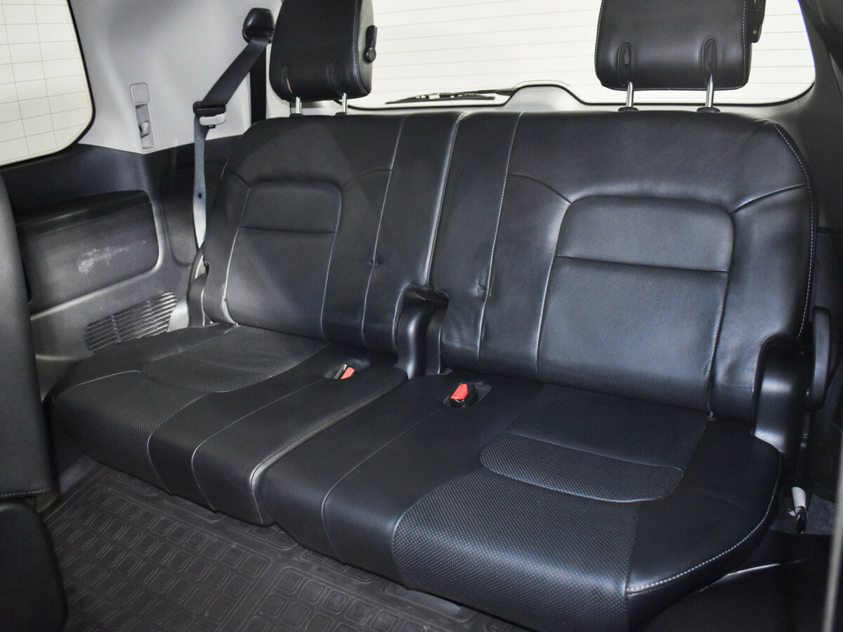 Toyota Land Cruiser 2013 года с пробегом. Фото: #9