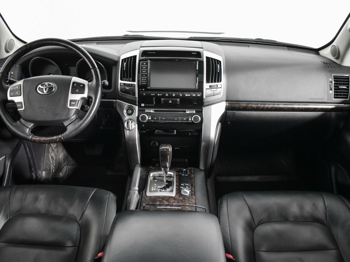 Toyota Land Cruiser 2013 года с пробегом. Фото: #13