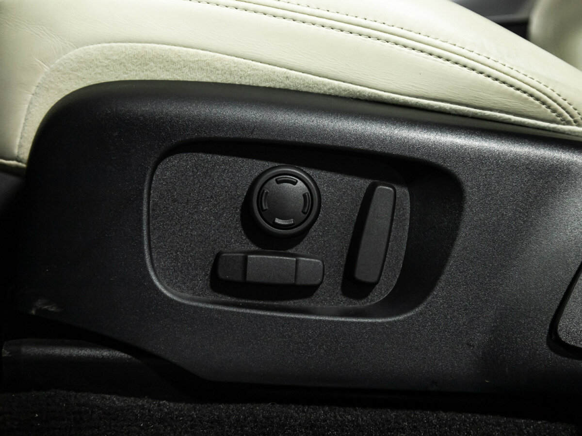 Land Rover Range Rover Sport 2018 года с пробегом. Фото: #13